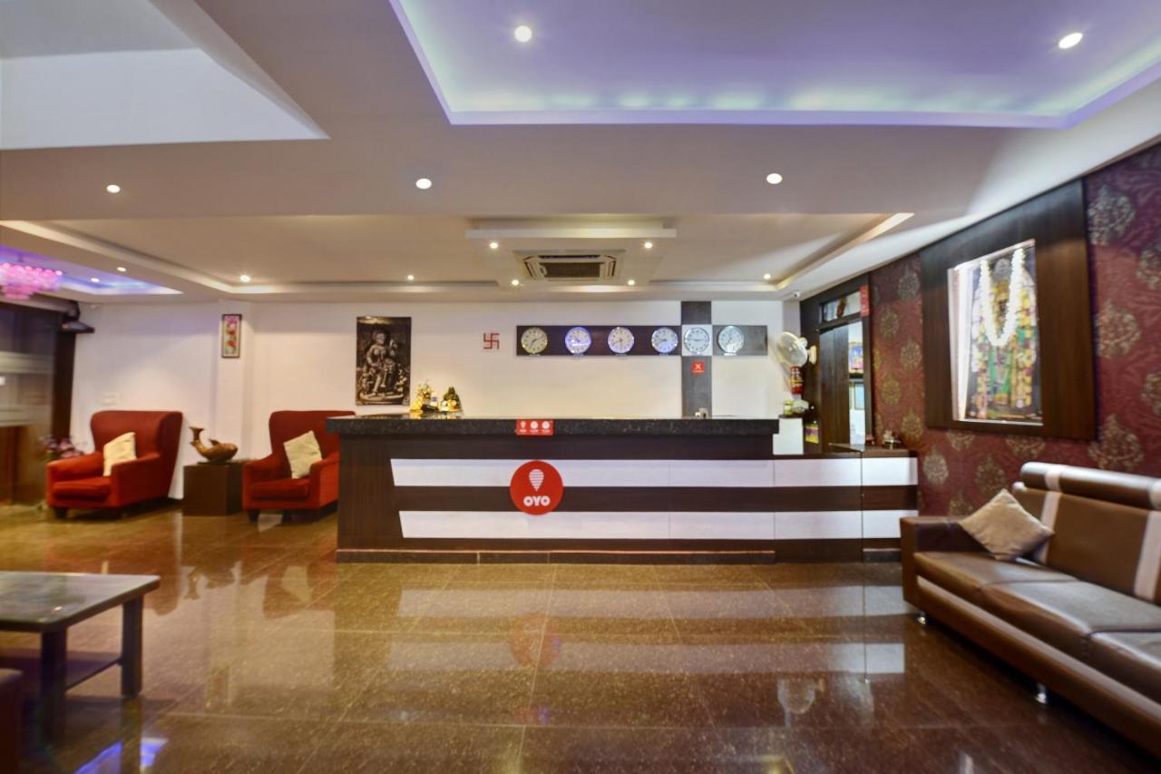 Capital O Hotel Samanvi International Belur  Exterior foto