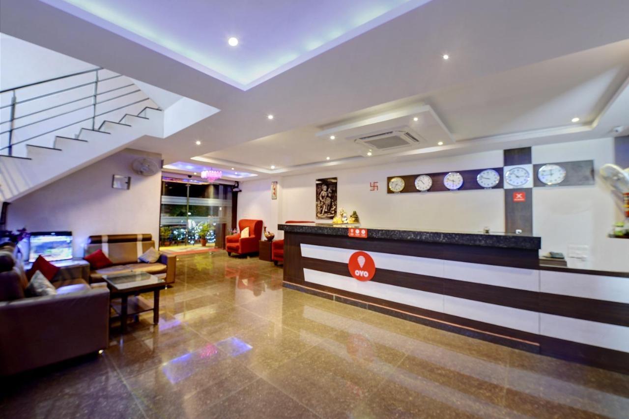 Capital O Hotel Samanvi International Belur  Exterior foto